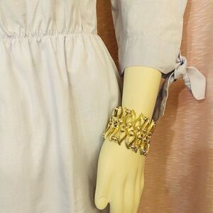 NWB Gold Overlay Leaf Bracelet